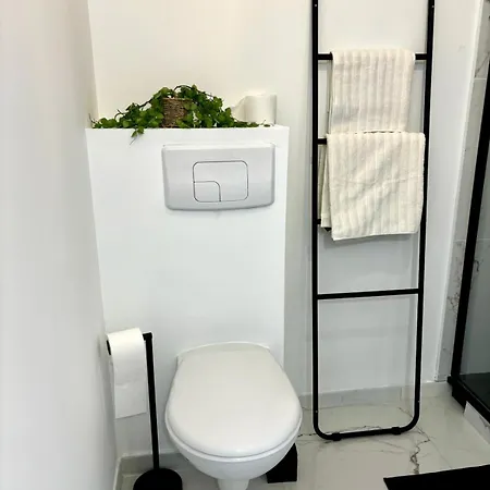 Apartment Le Malia - Ideal Pro Et Couple - Hyper Centre - Proche Versailles *